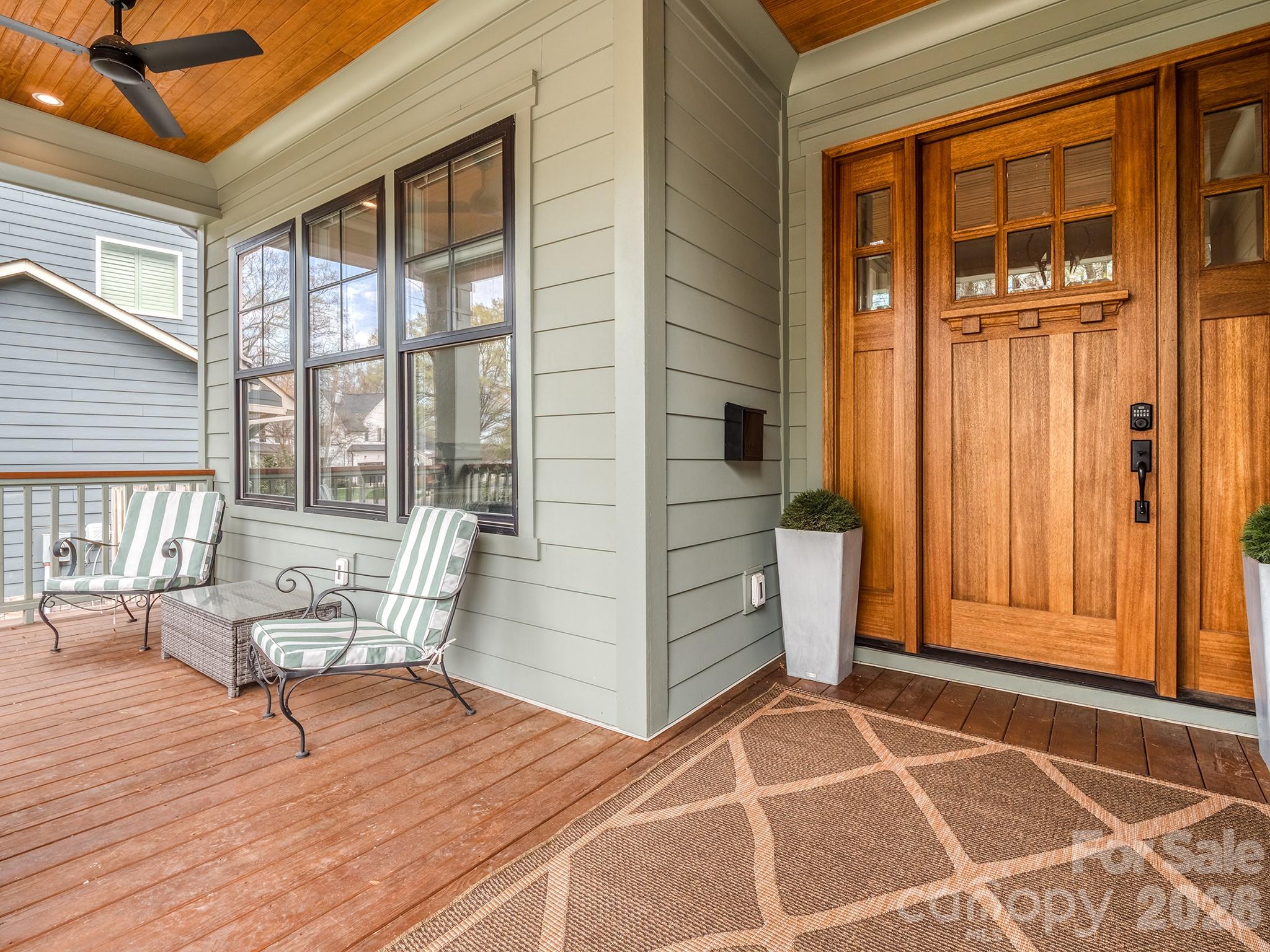 Plaza Hills - Residential