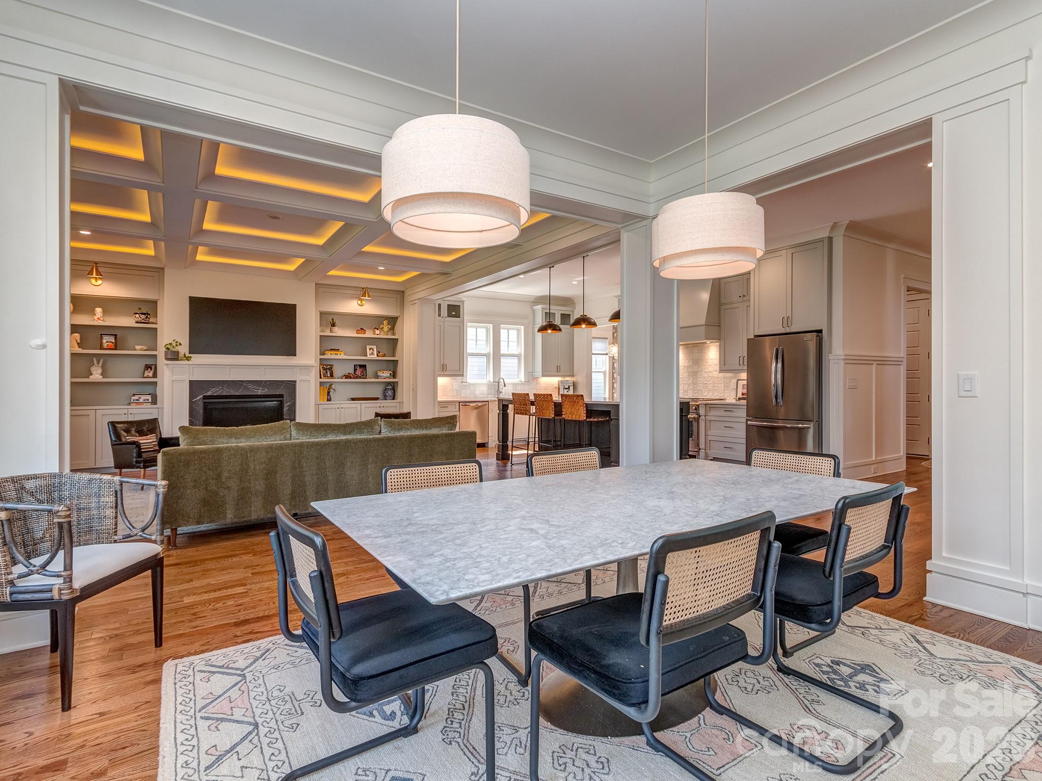 Plaza Hills - Residential