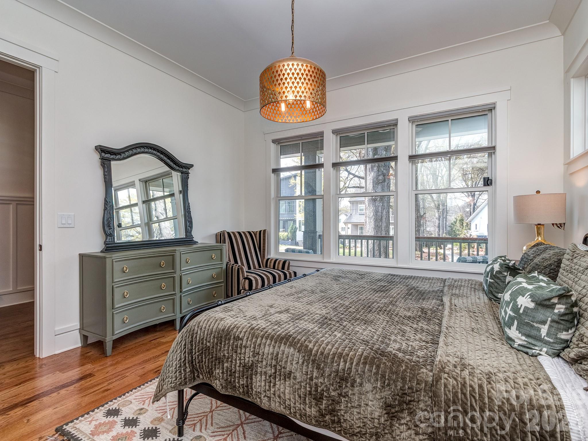 Plaza Hills - Residential