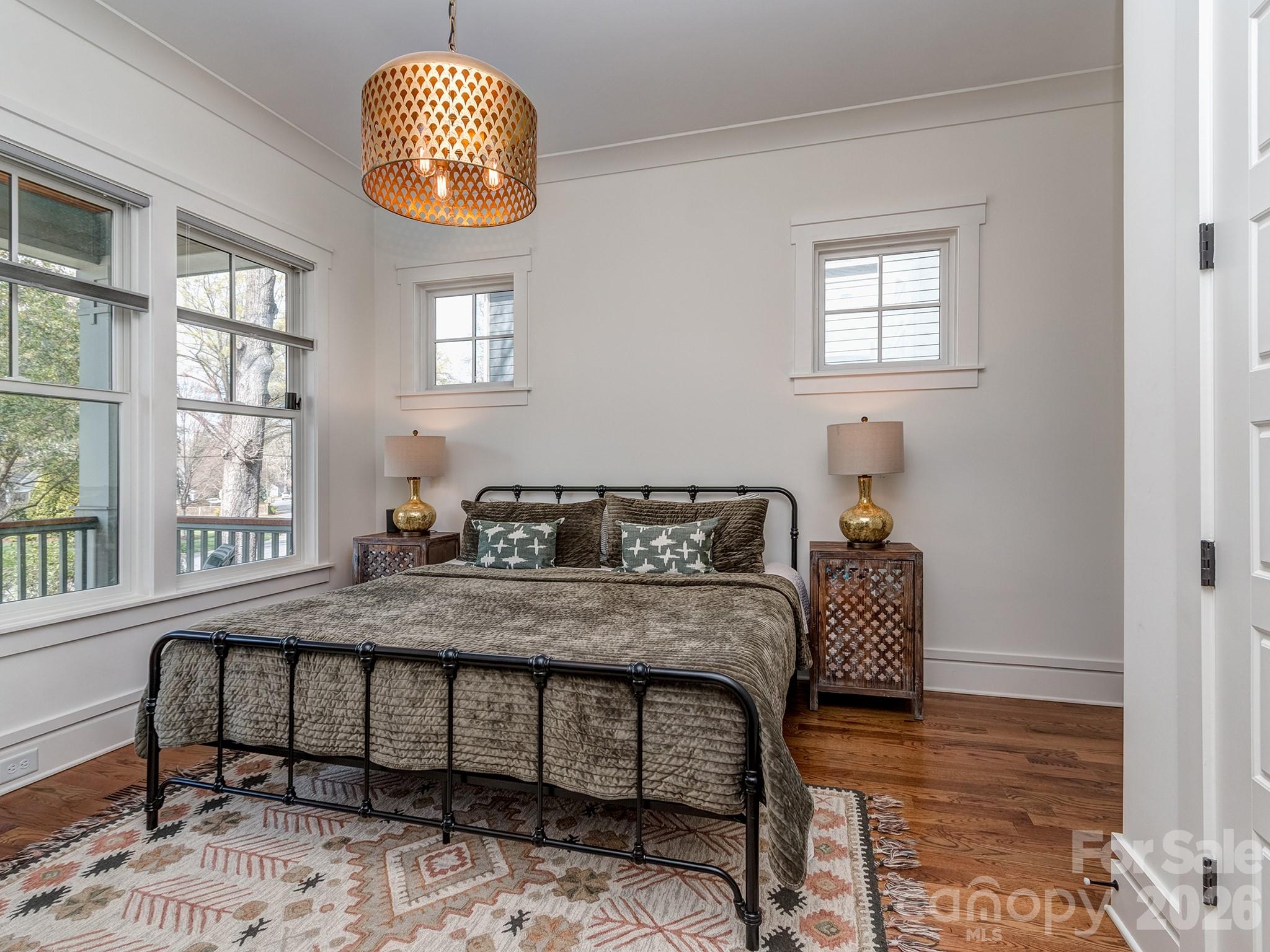 Plaza Hills - Residential