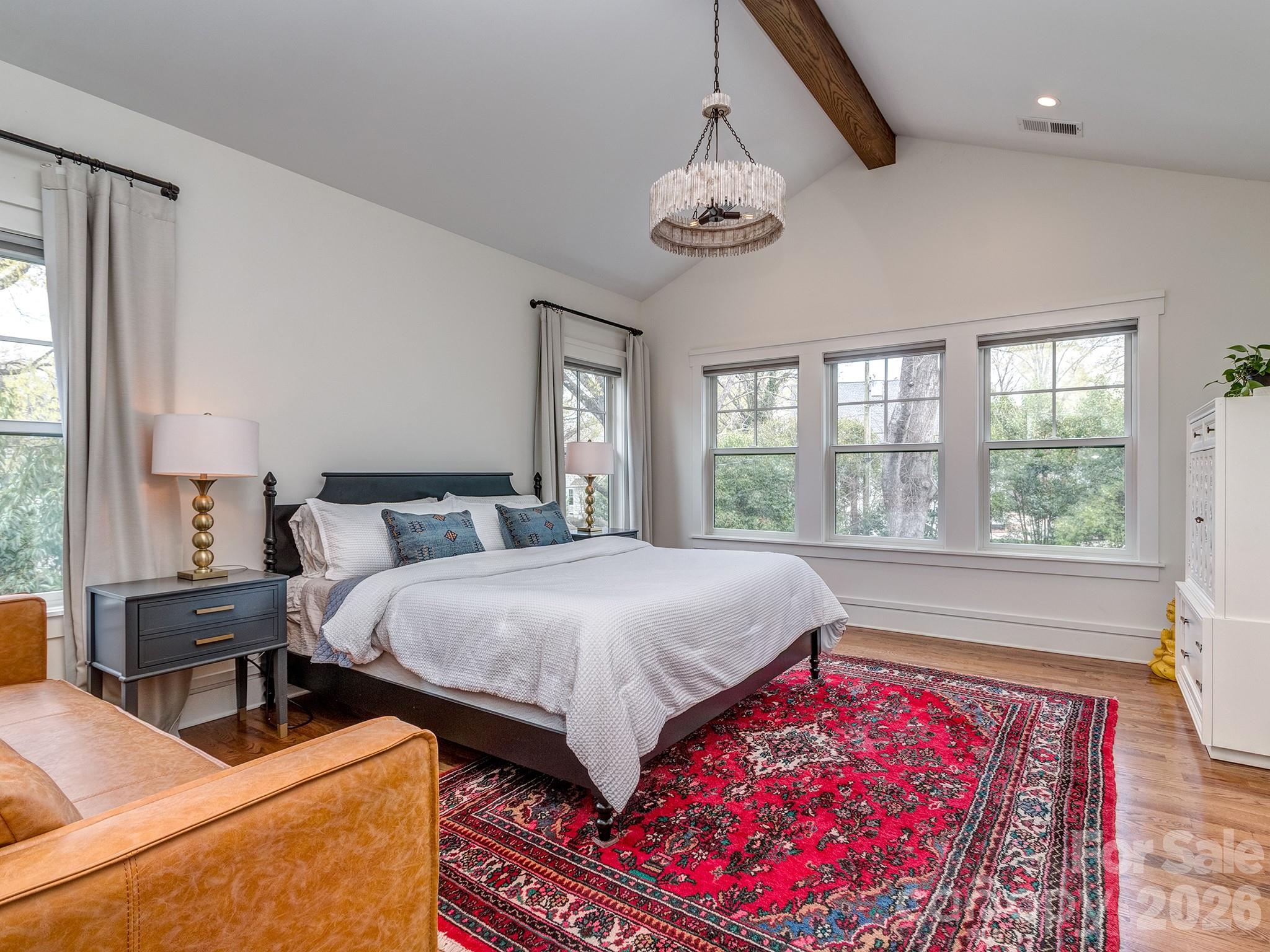 Plaza Hills - Residential