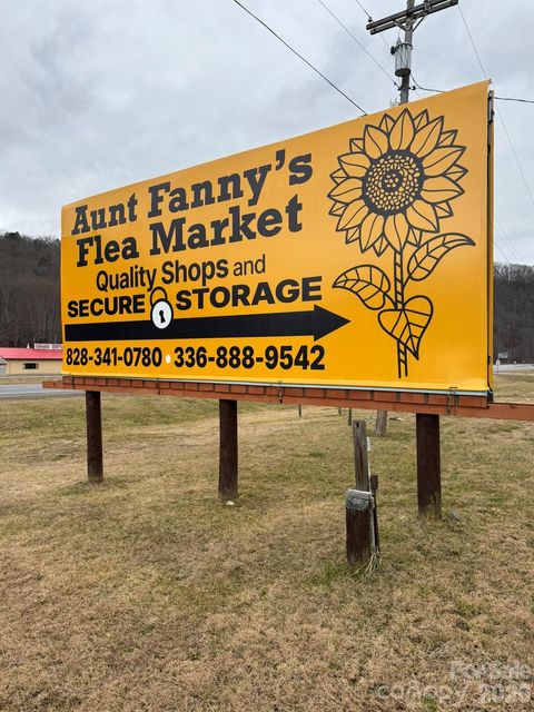 Photo of 5262-5264 US 74 Highway W, Whittier, NC 28789 (MLS # 4349400)