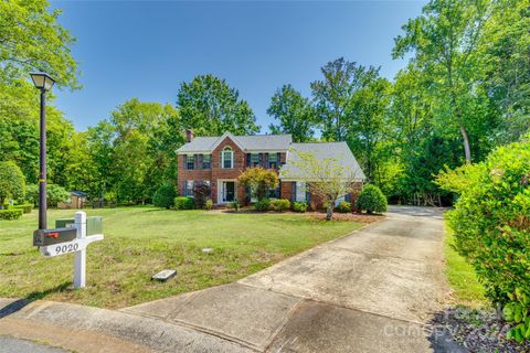 A home in Huntersville