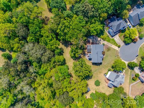 A home in Huntersville