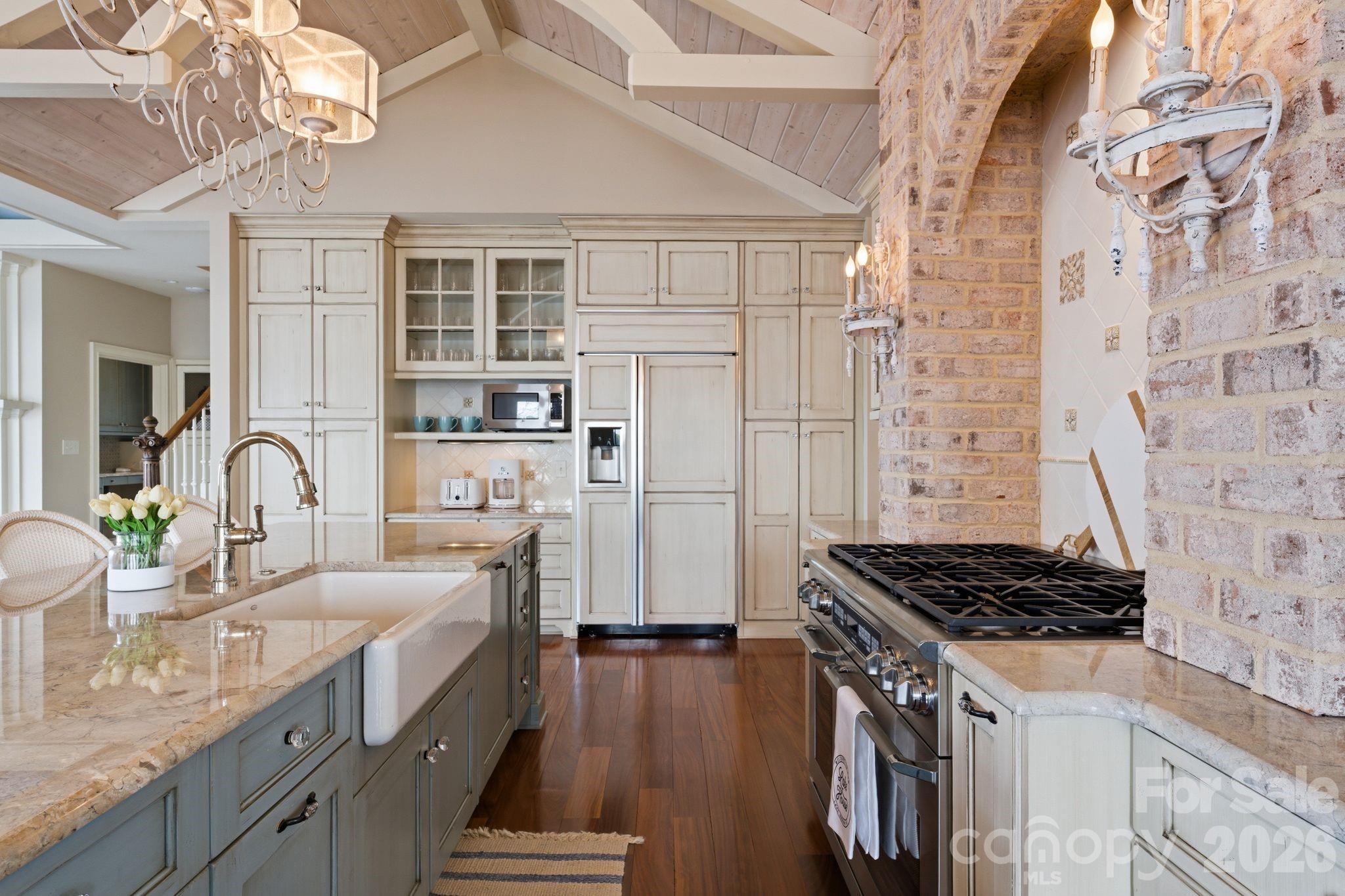 Bridgeport - Residential