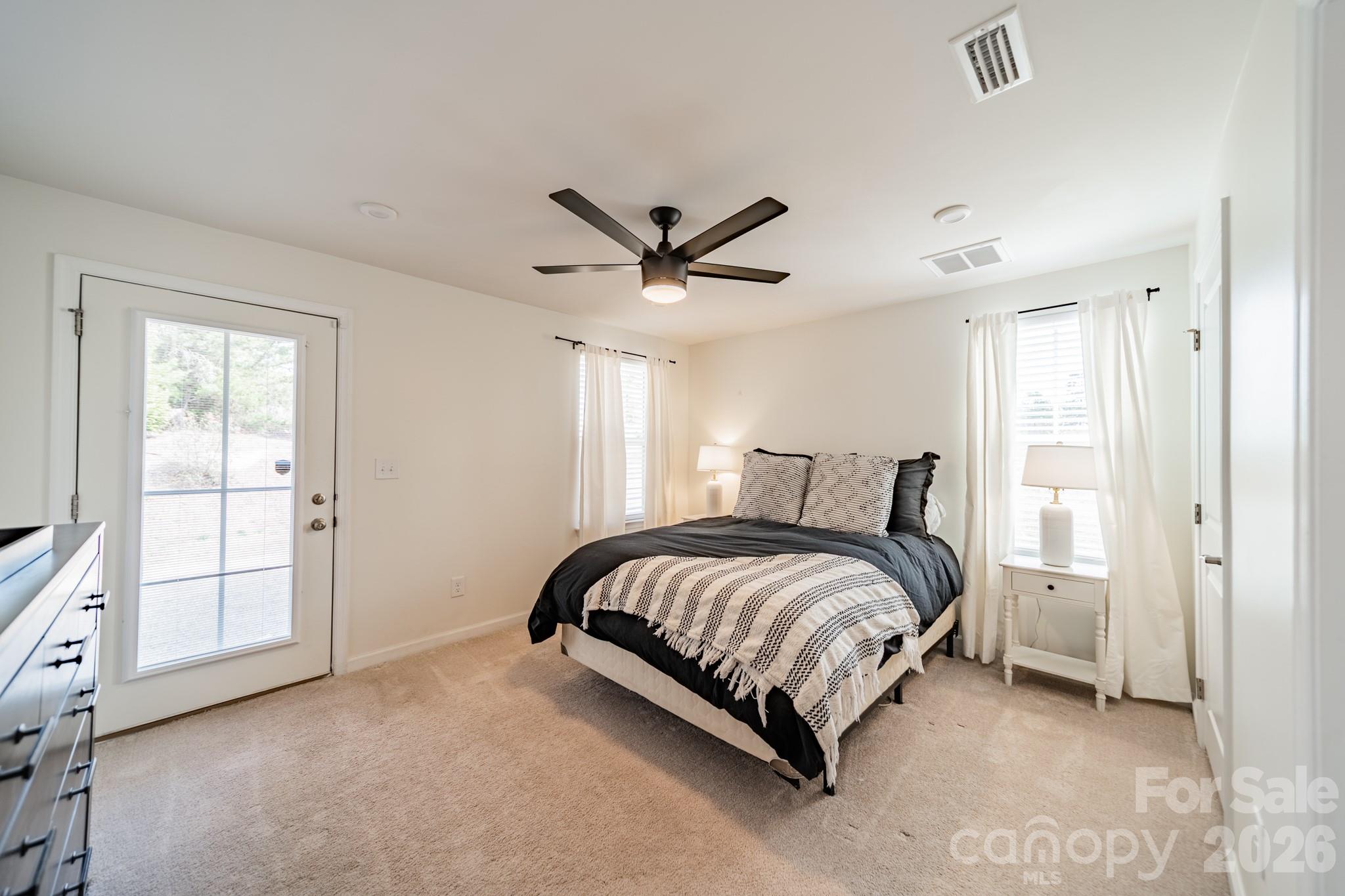 Trinity Townes - Residential