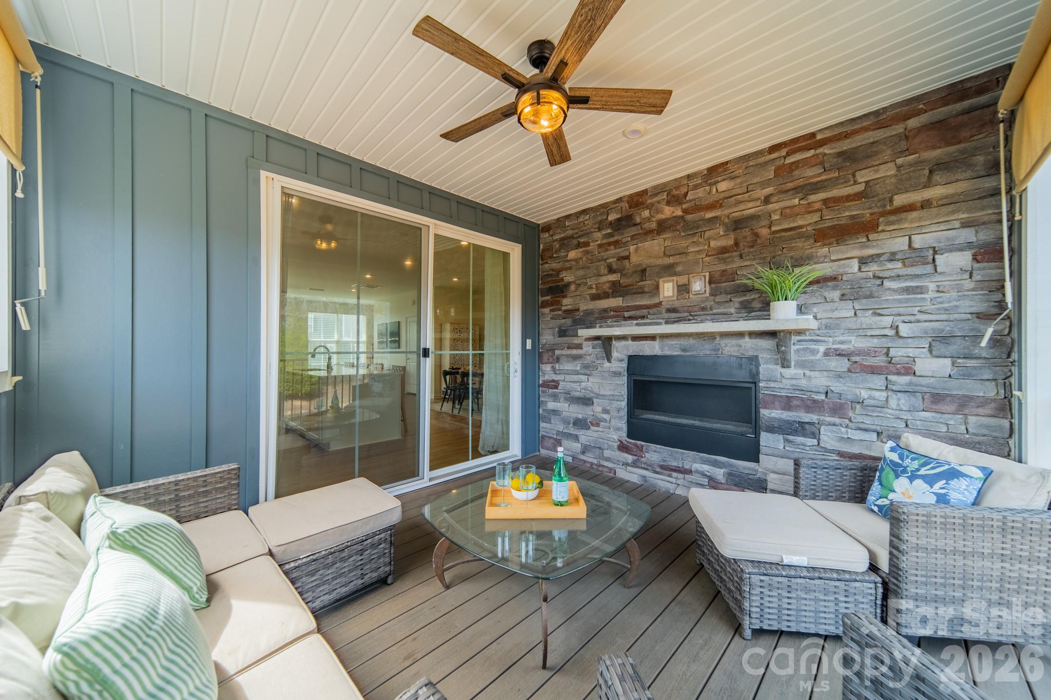 Trinity Townes - Residential