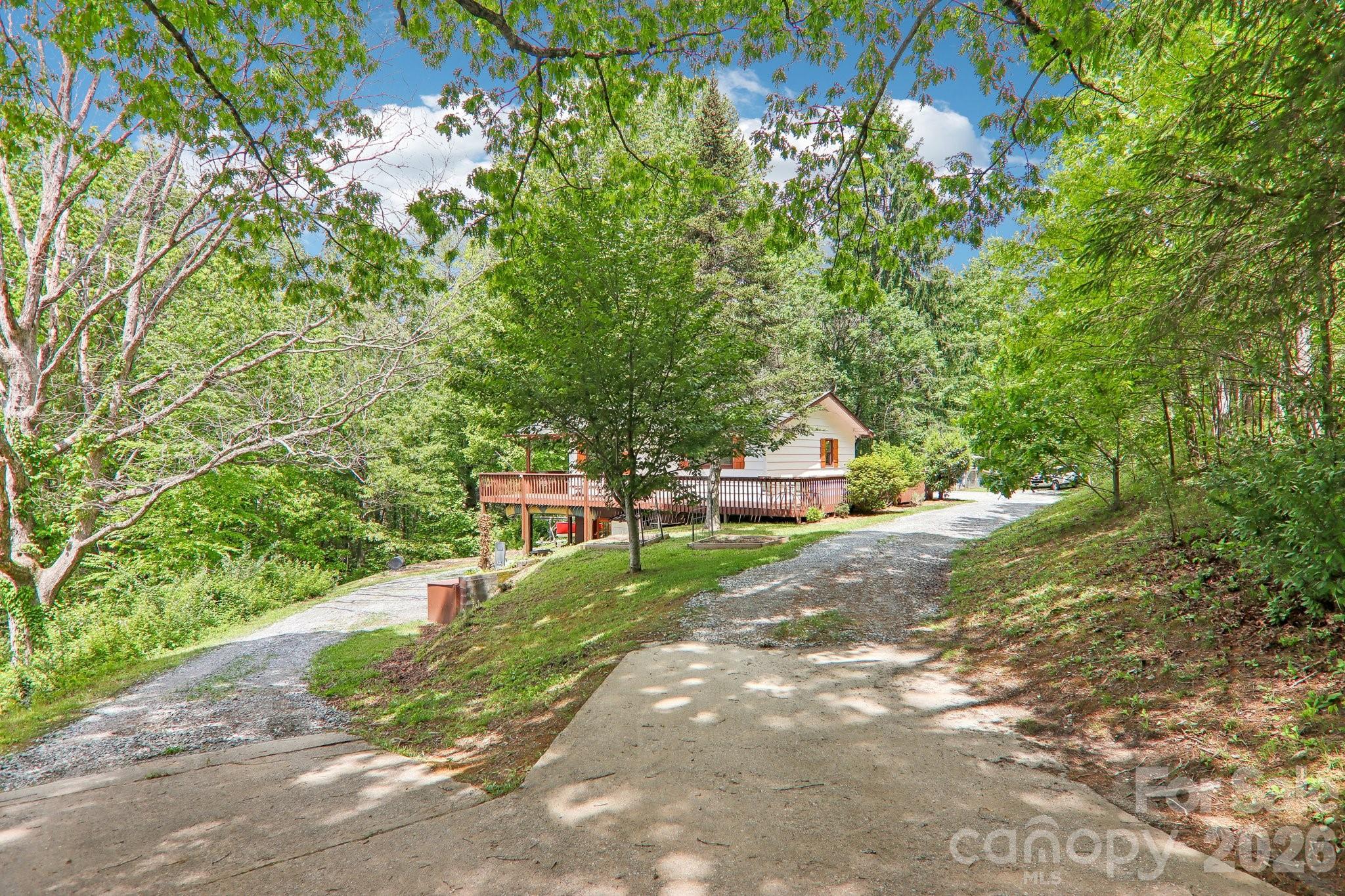 34 Lindsey Hill Lane