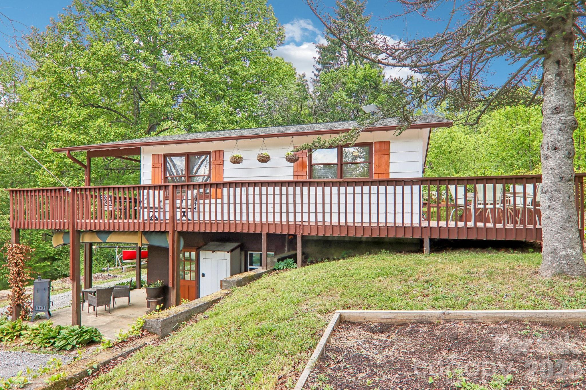 34 Lindsey Hill Lane