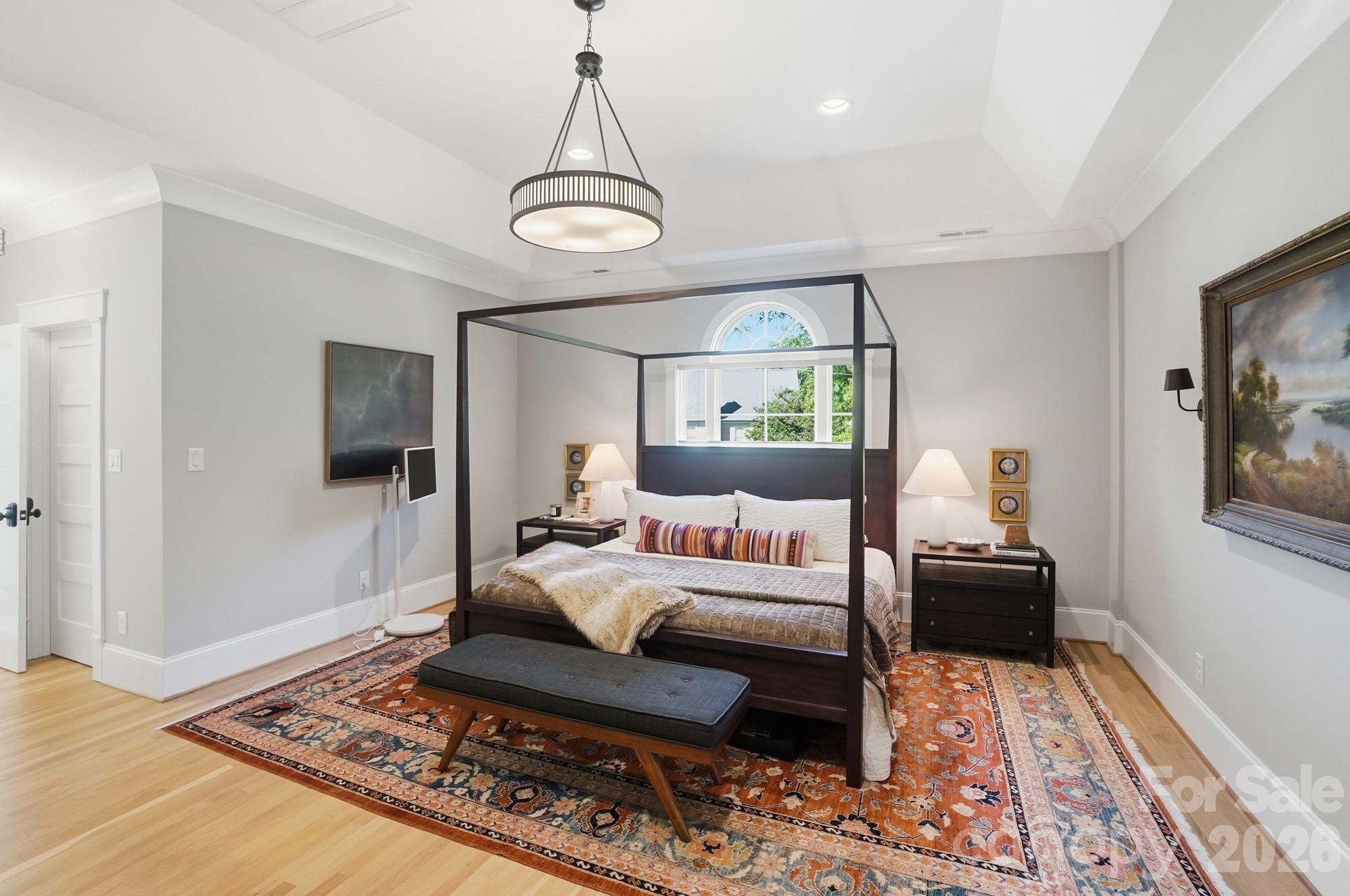 Alexander Crest - Residential