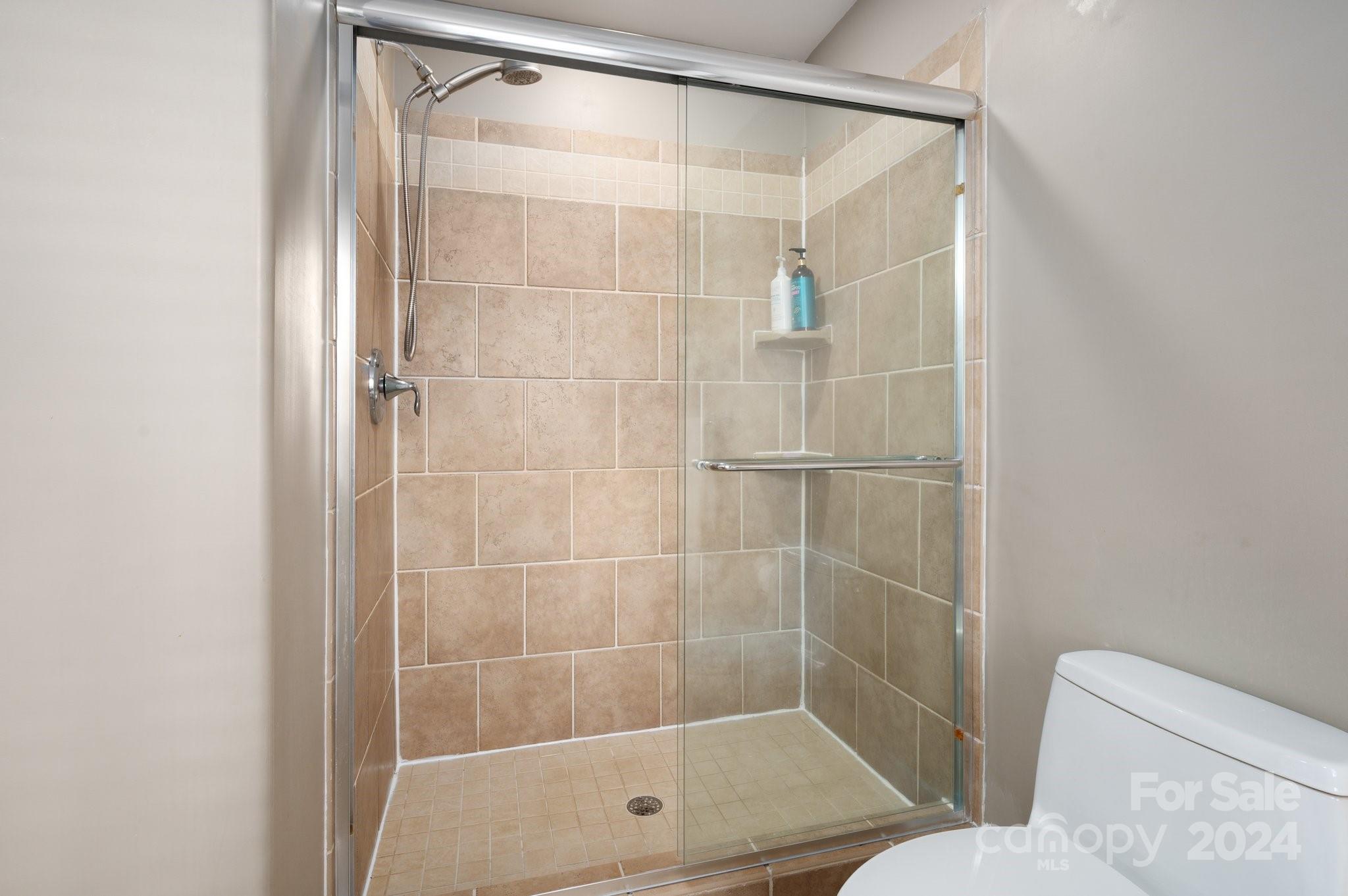 Village at Knotty Alder Court - Residential