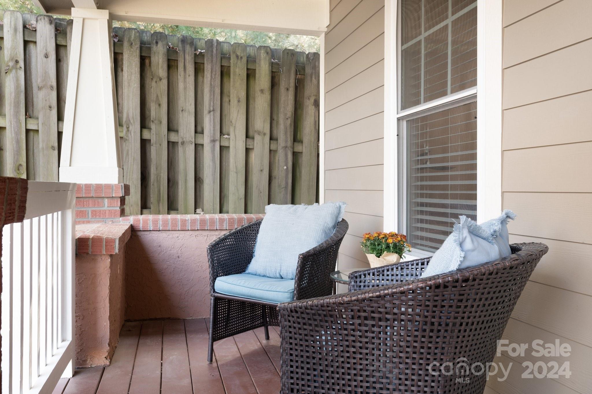 Village at Knotty Alder Court - Residential