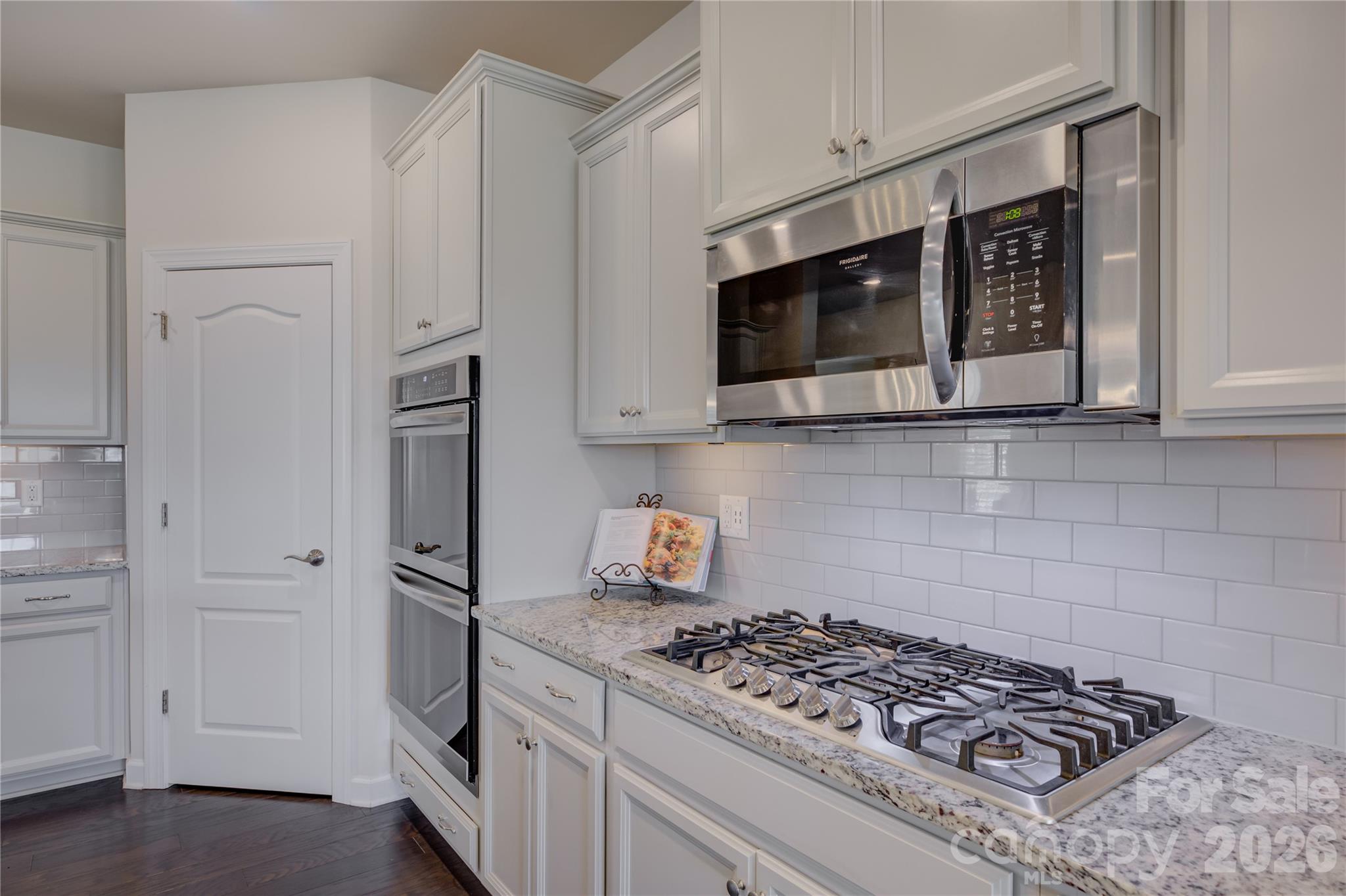 The Palisades - Residential