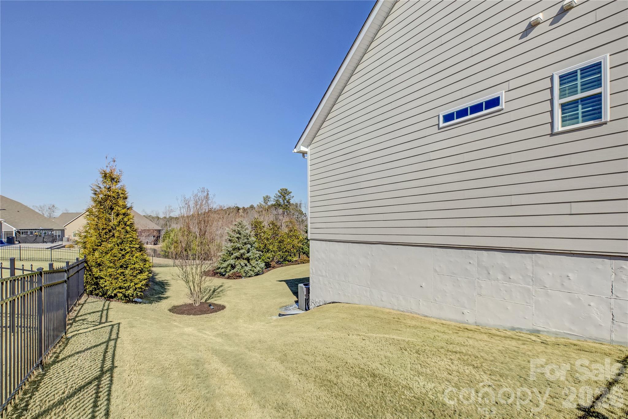 The Palisades - Residential