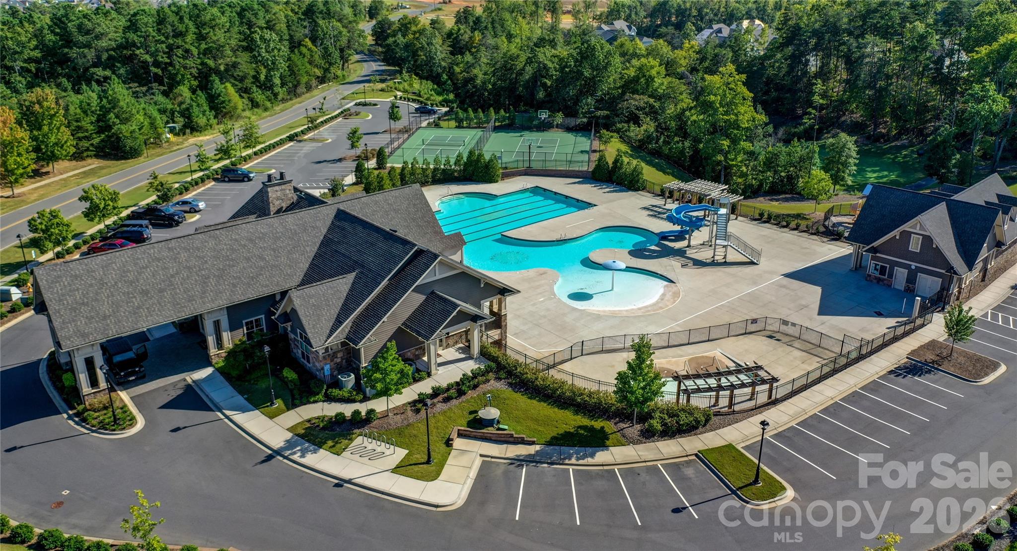 The Palisades - Residential