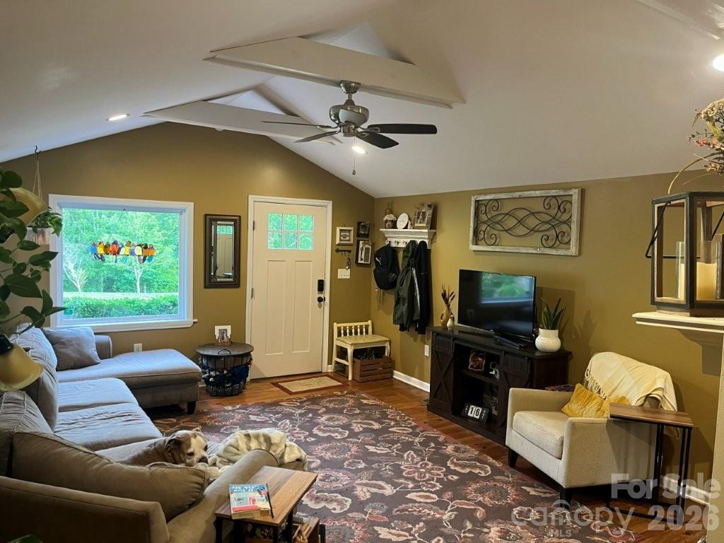 325 Ewbank Road