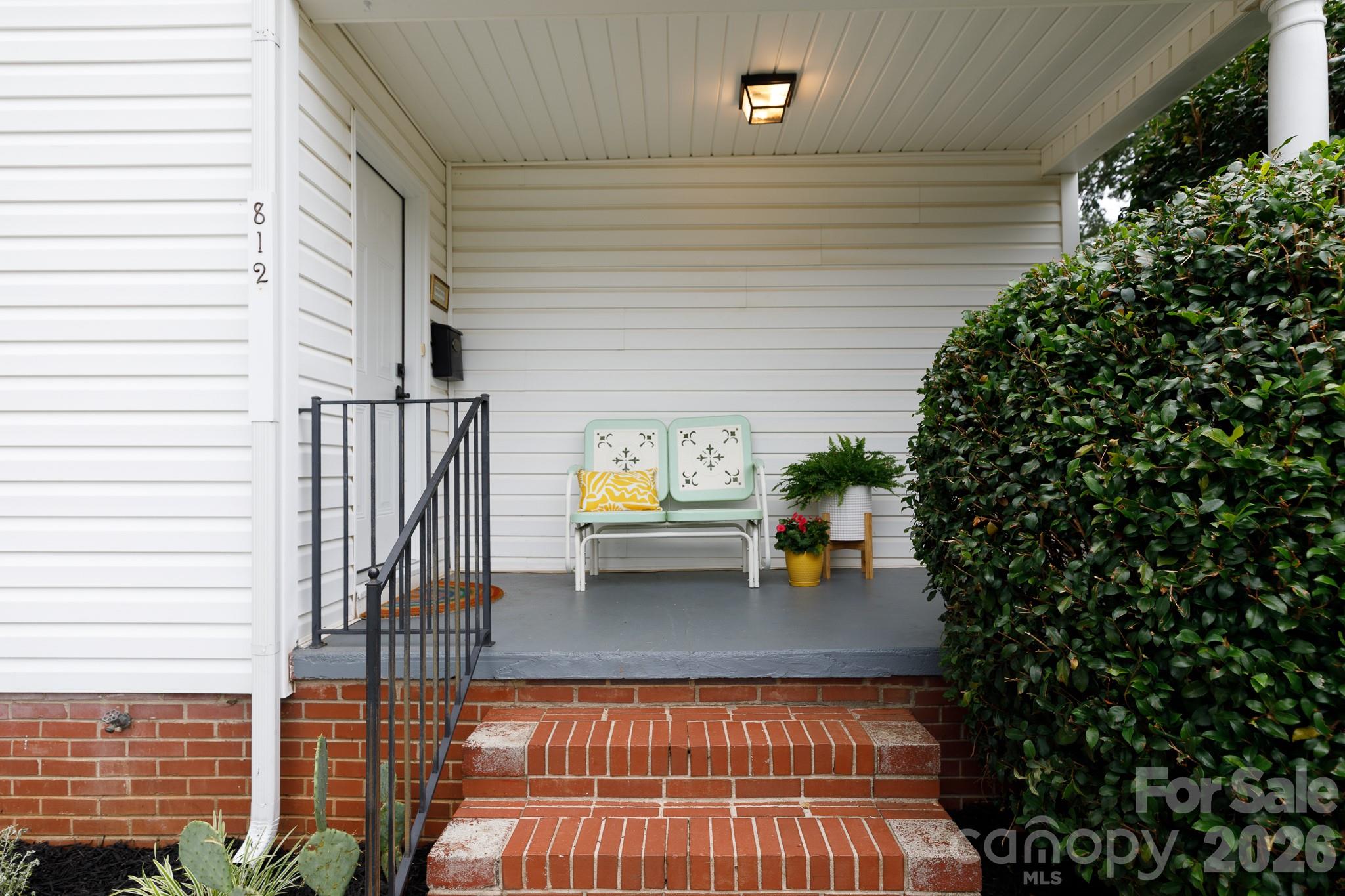 812 Patton Street