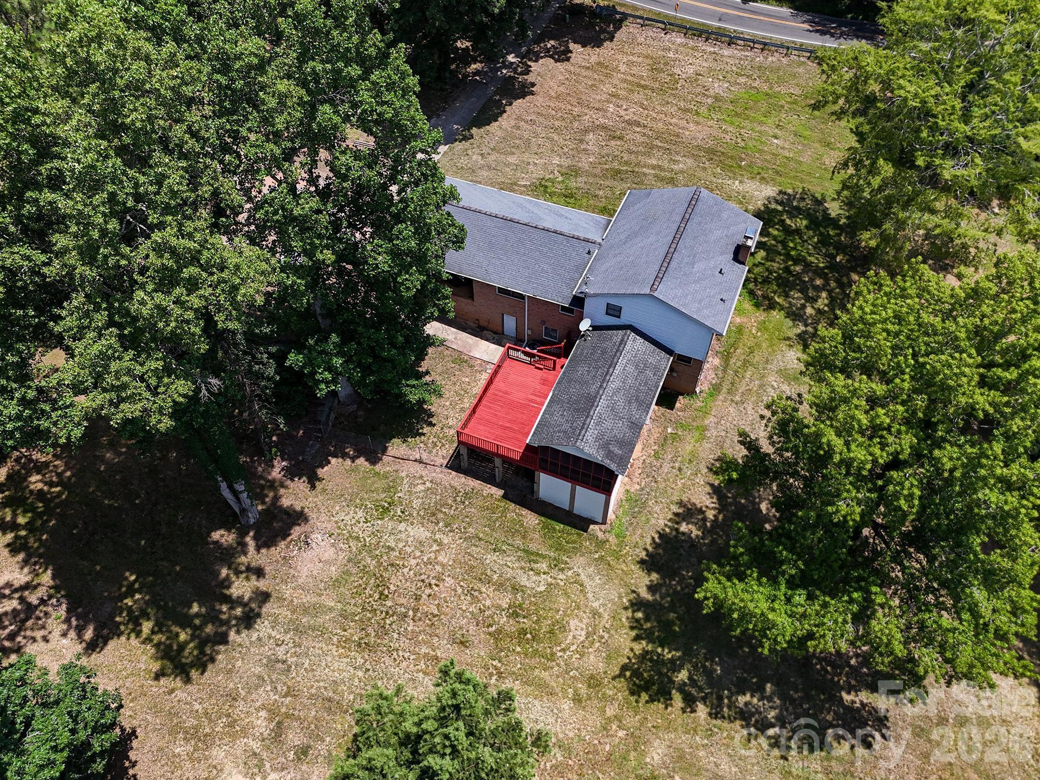 813 Robinson Clemmer Road
