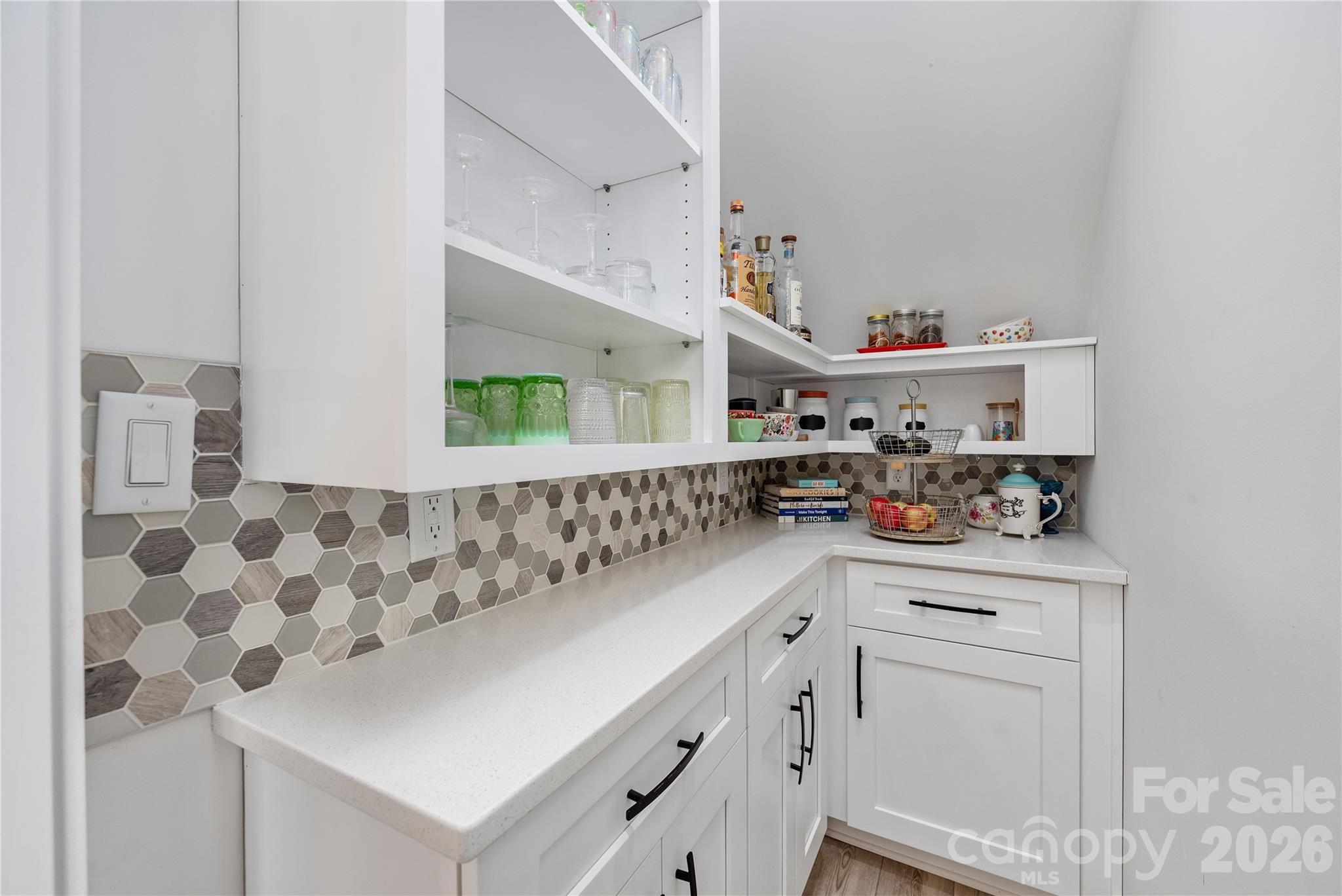 Tennyson - Residential