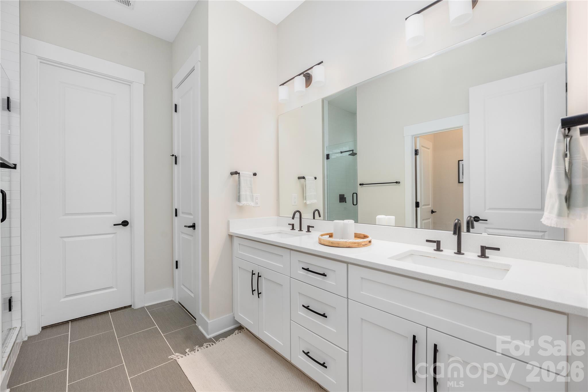 Tennyson - Residential