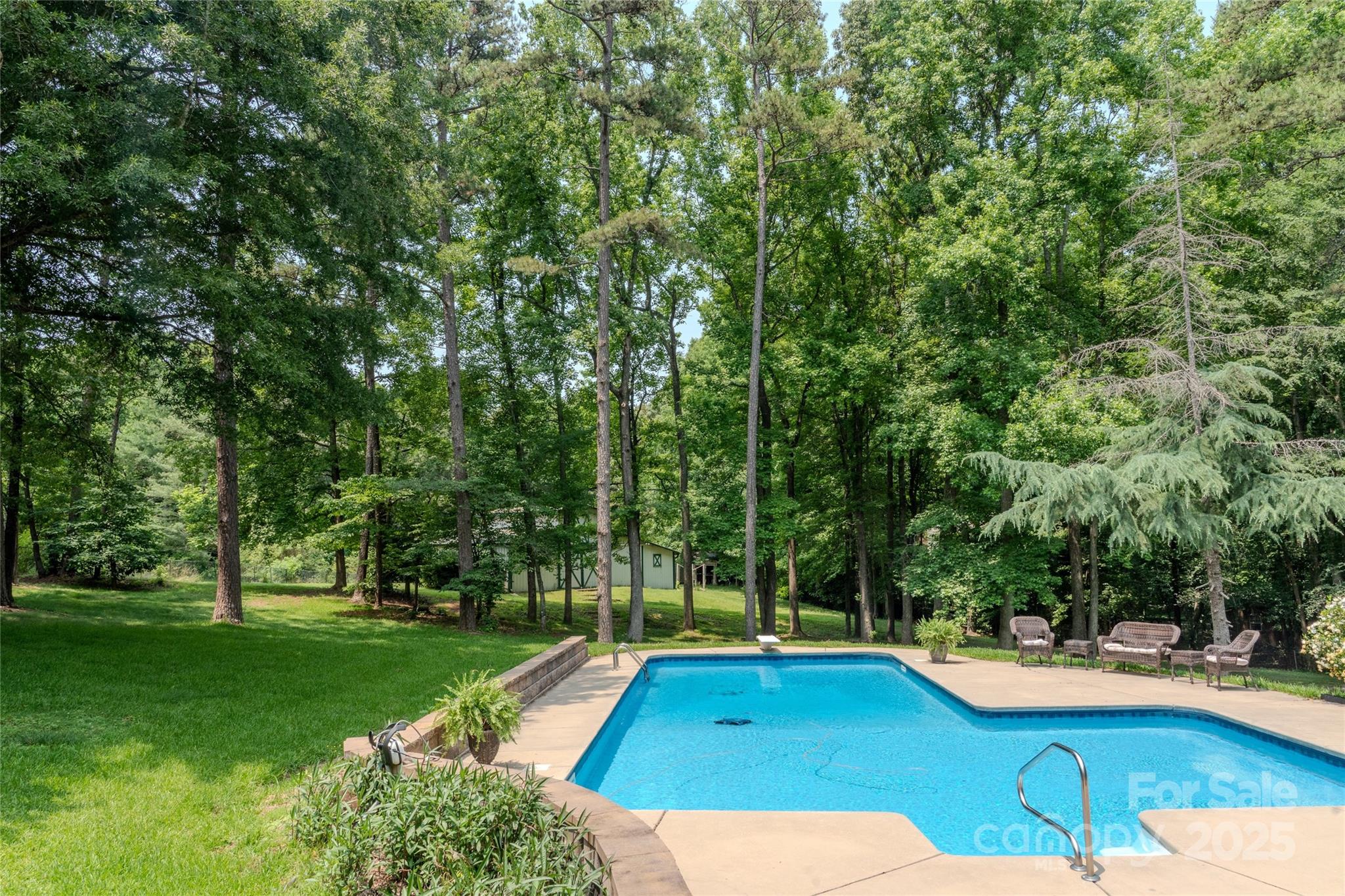 315 Red Barn Trail