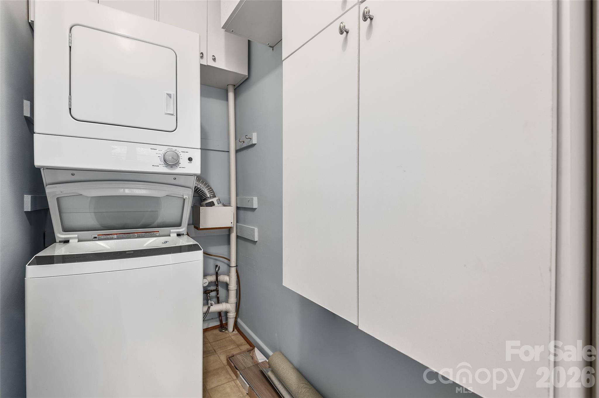 Beverly Condos - Residential