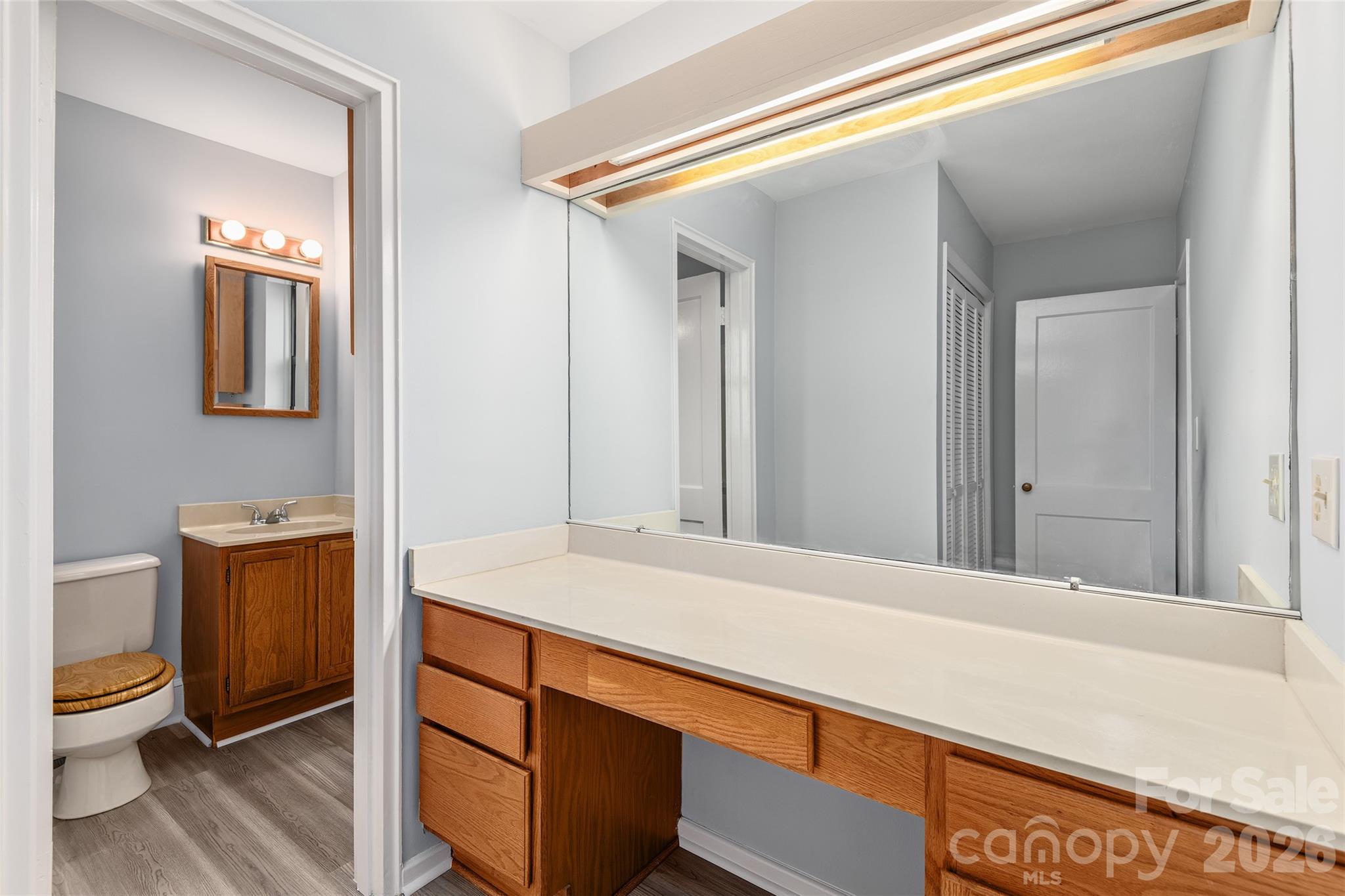 Beverly Condos - Residential