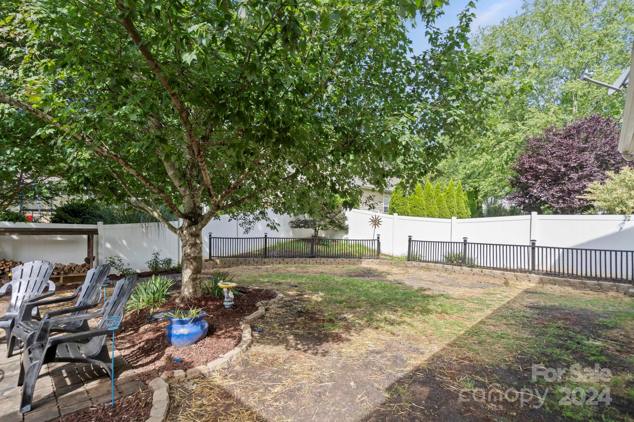 Oakhurst - Residential