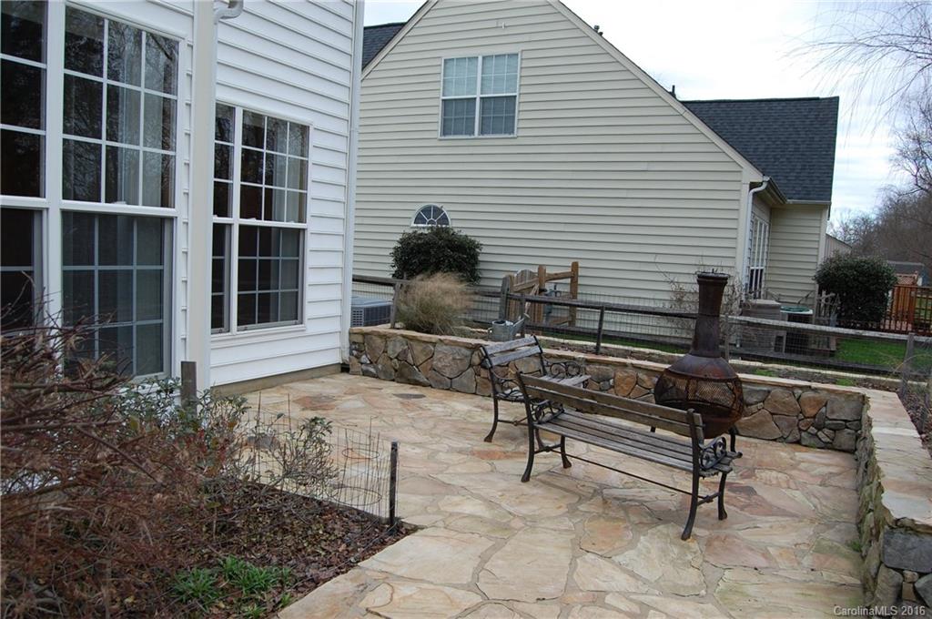 Rocky River Crossing - Residential