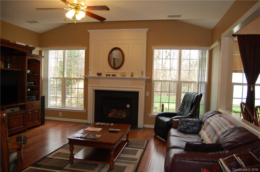 Rocky River Crossing - Residential