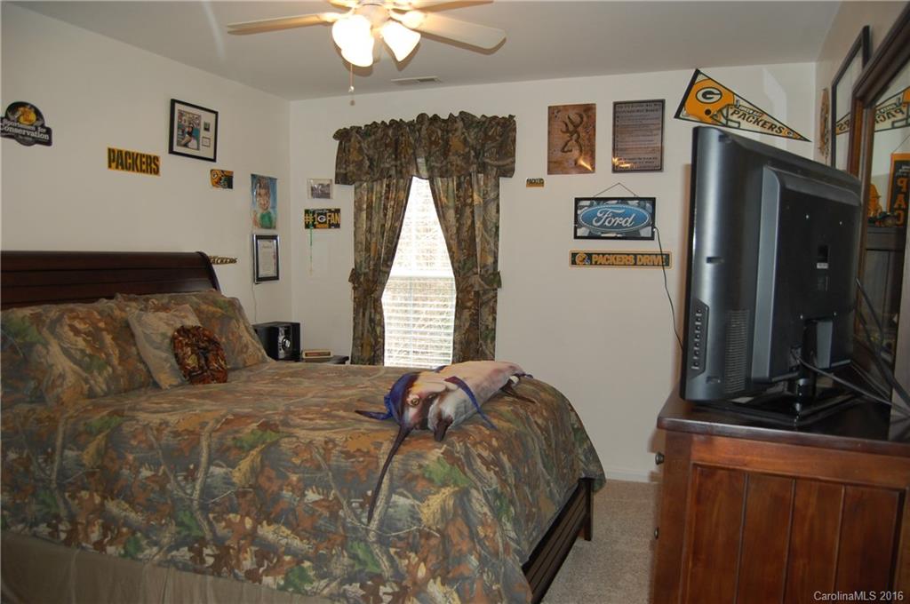 Rocky River Crossing - Residential