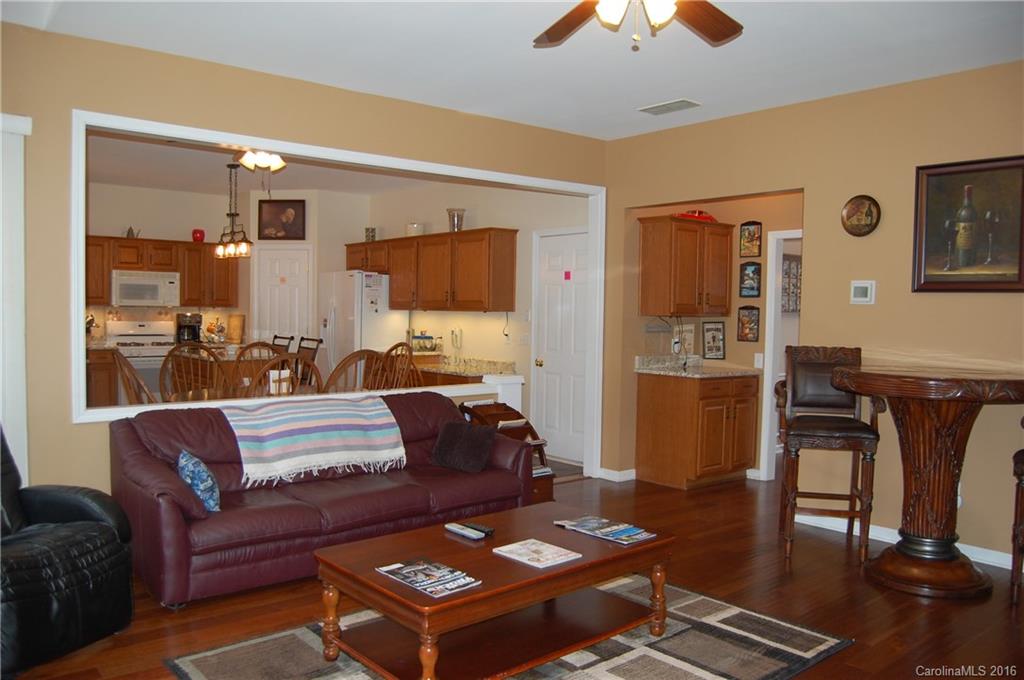 Rocky River Crossing - Residential