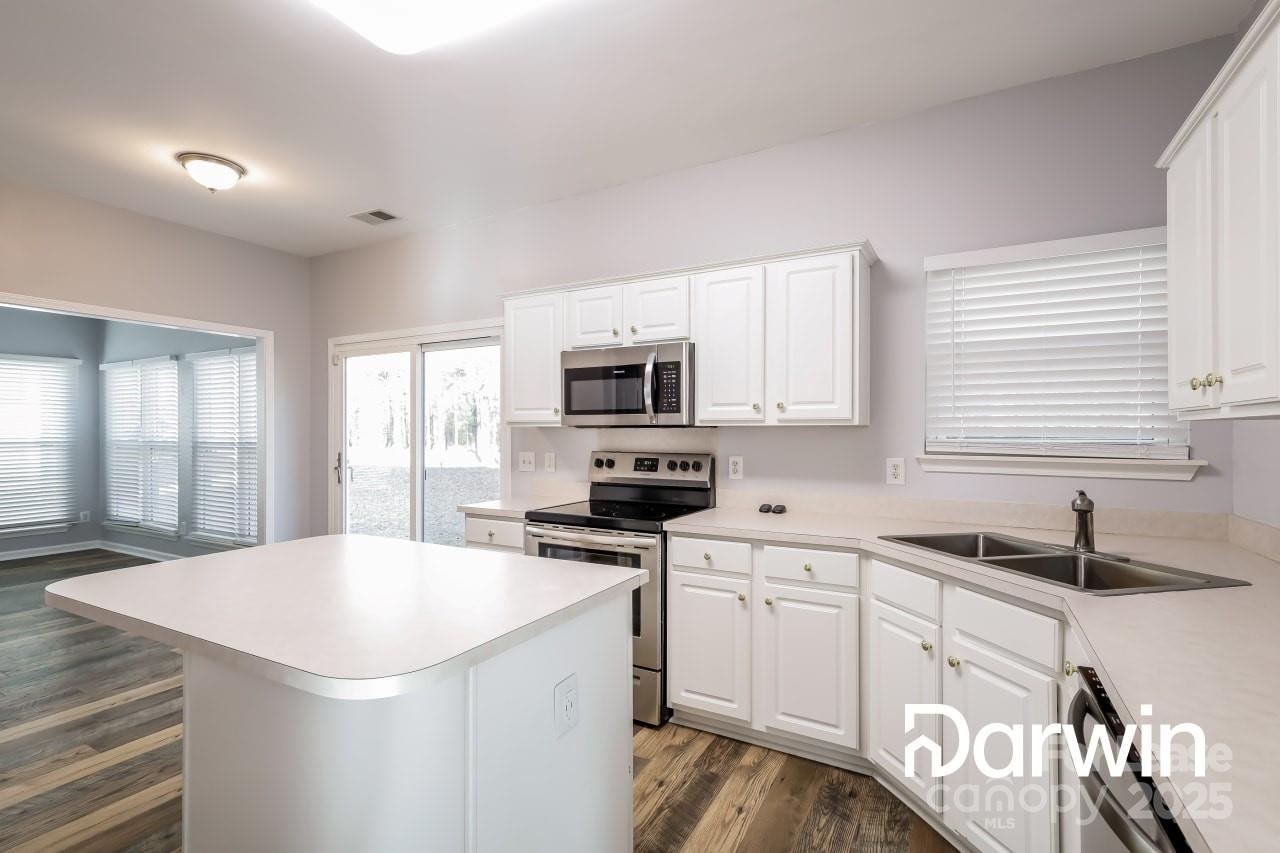 Steelecroft Place - Residential Lease