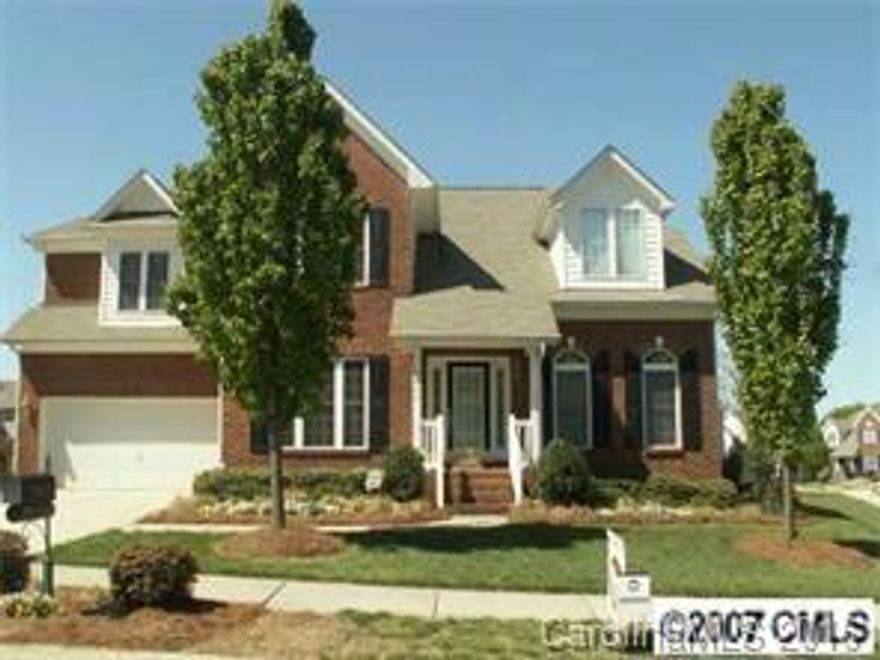 Great Huntersville location.  Really nice well cared for 5 bedroom (or 4 bedrooms and a bonus room) 3 bath home with bedroom and full bath on main. Newer carpet and paint, new granite in kitchen and bathrooms, nice open sunny floor plan. Fenced back yard.  Very desirable schools with Hough High, Bailey Road Middle, and JV Washam