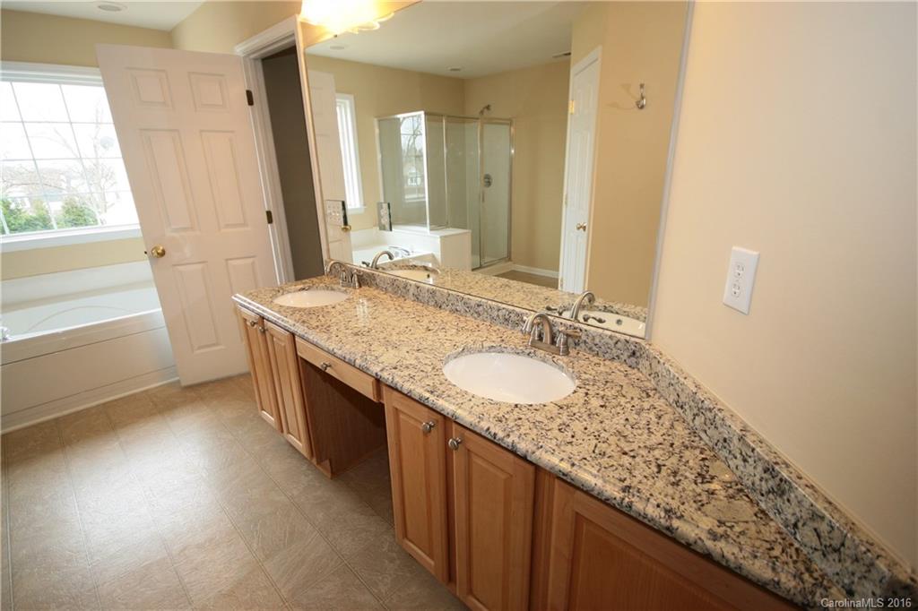 Hampton Ridge Ii - Residential Lease