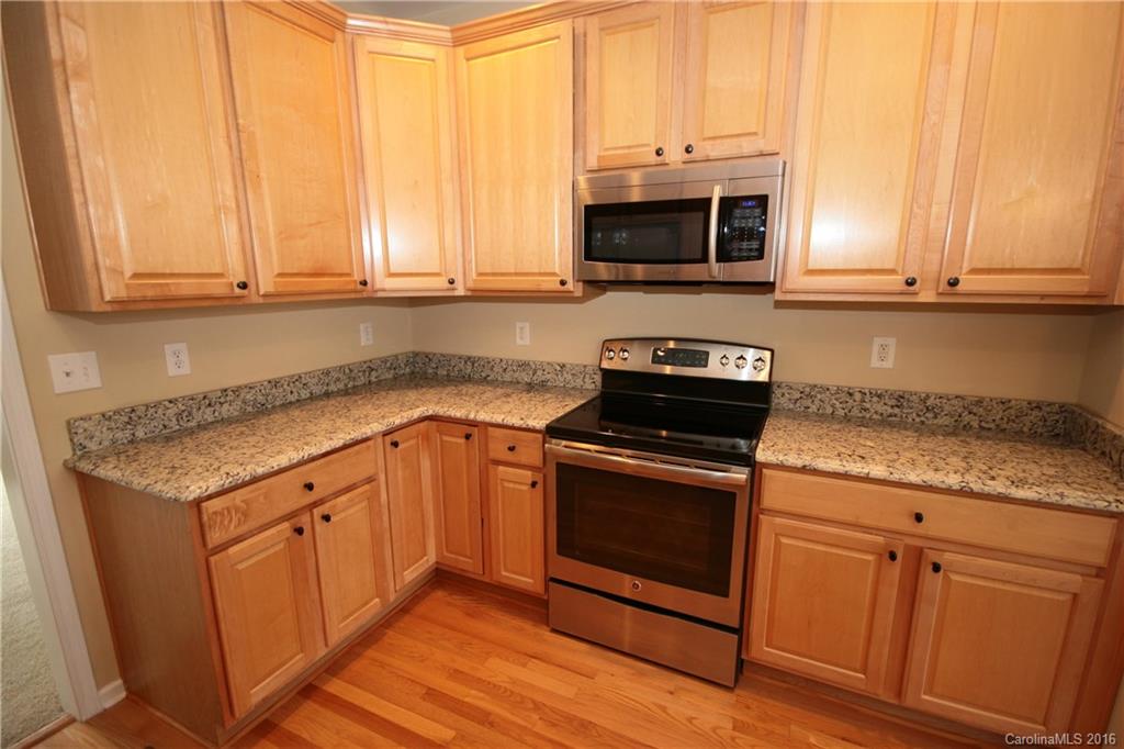 Hampton Ridge Ii - Residential Lease