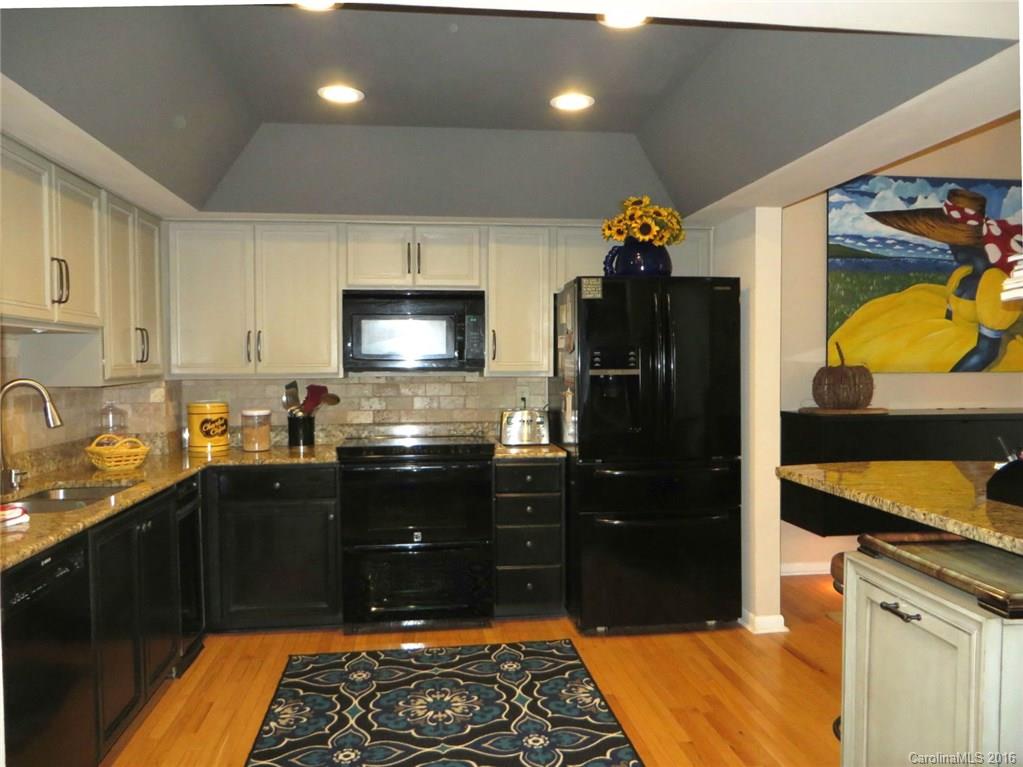 River Hills - Residential