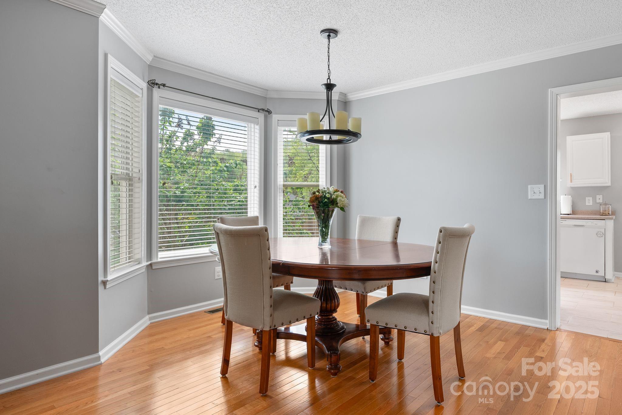 338 English Oak Road