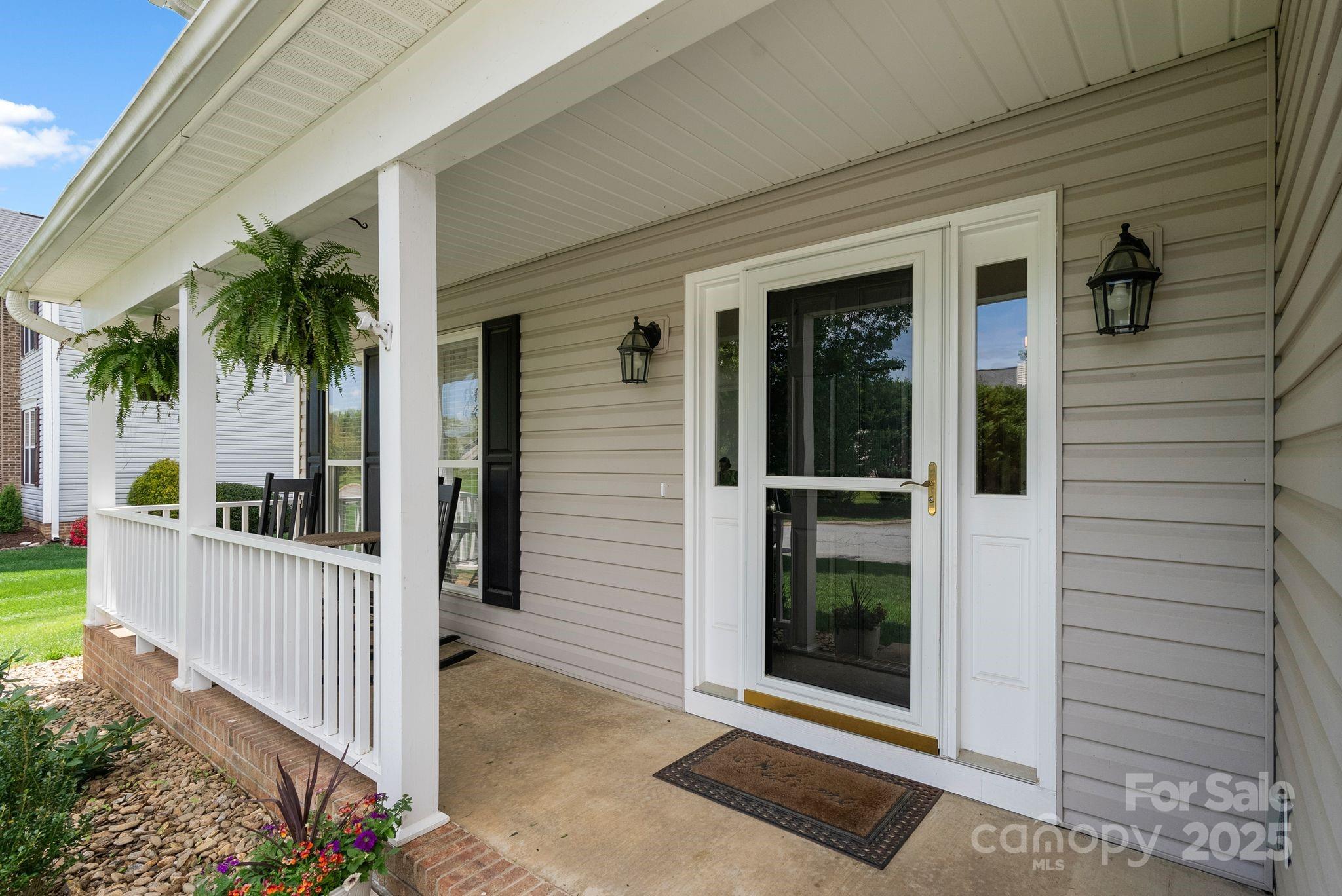 338 English Oak Road