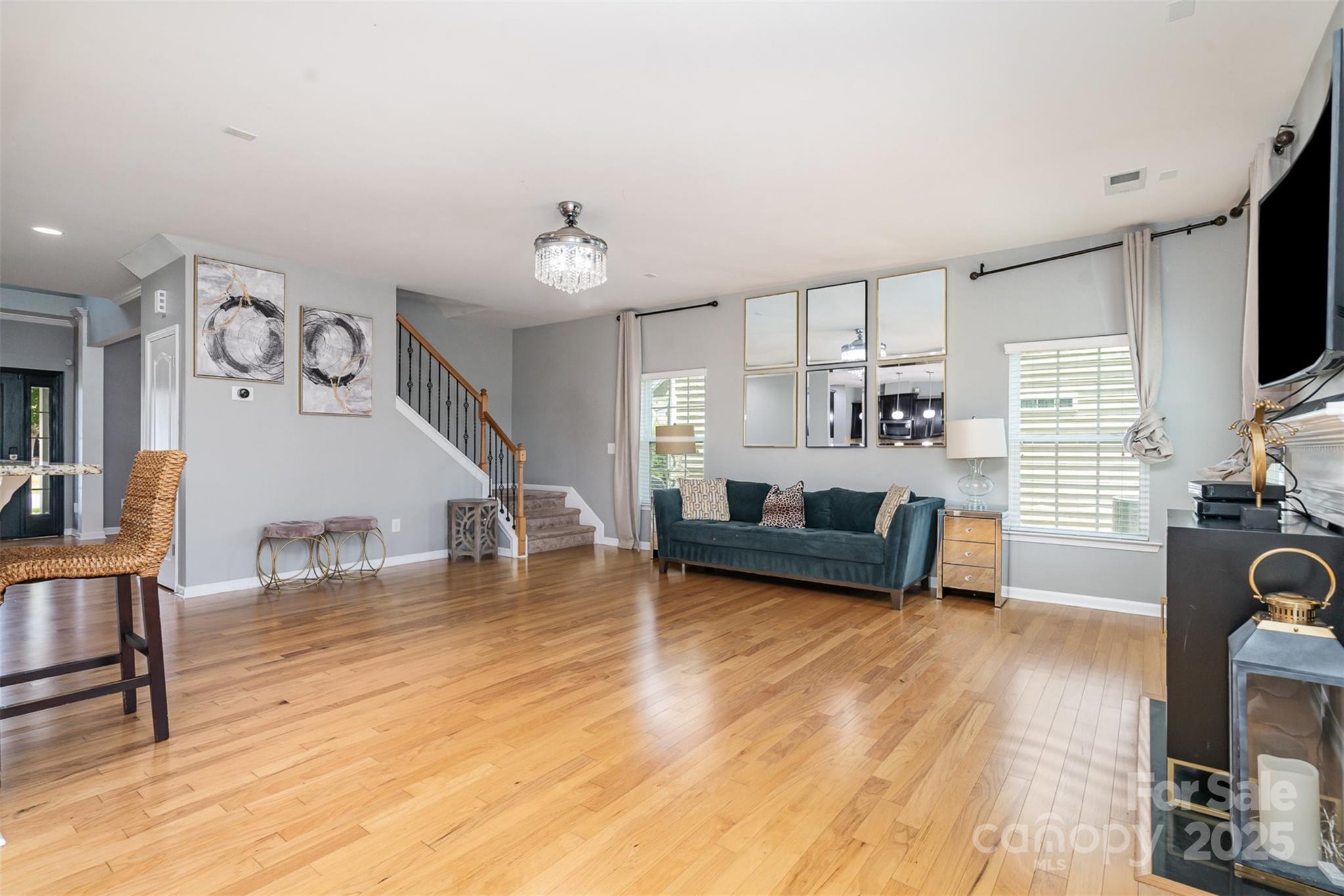 8931 Happiness Road