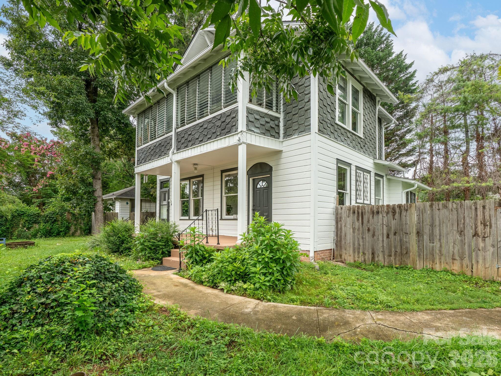 111-113 Stewart Street, Hendersonville, NC, 28792