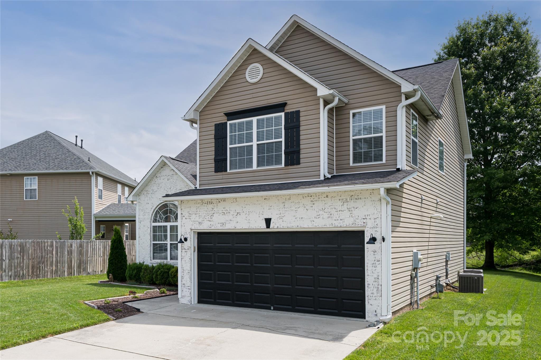 89 Woodfern Road
