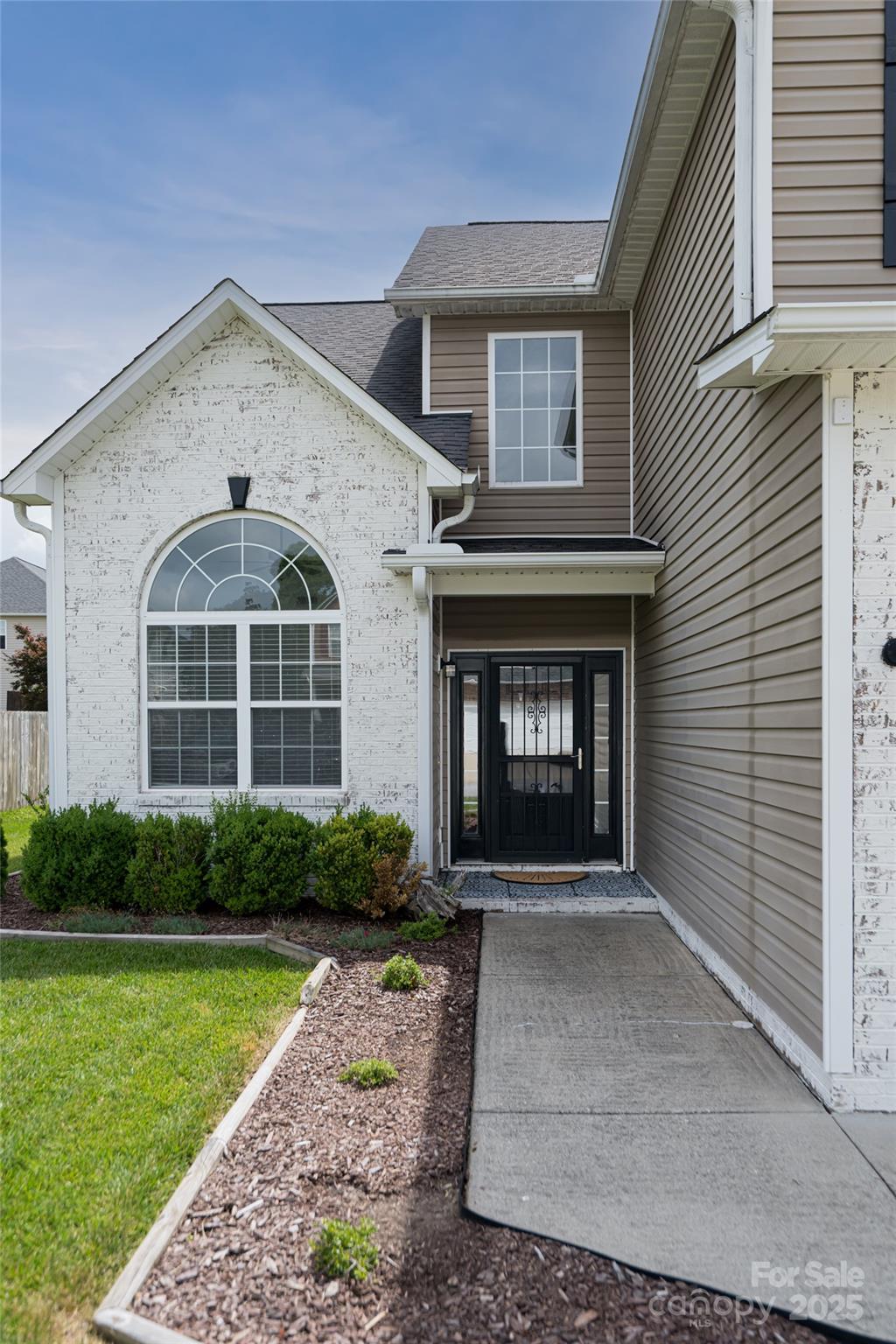 89 Woodfern Road