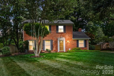 Photo of 8616 Longbriar Drive, Charlotte, NC 28212 (MLS # 4381000)