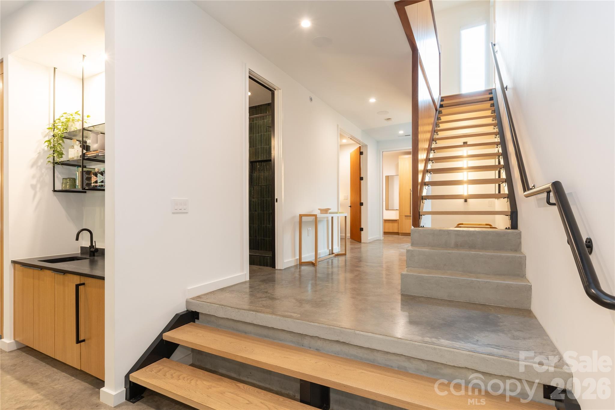 The Arts District - Residential