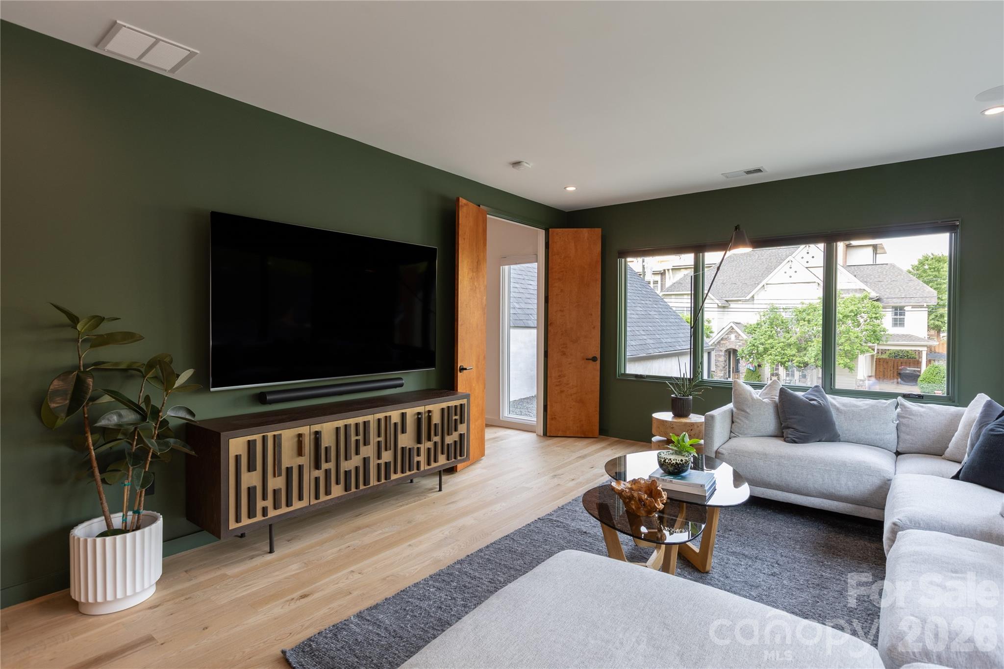 The Arts District - Residential