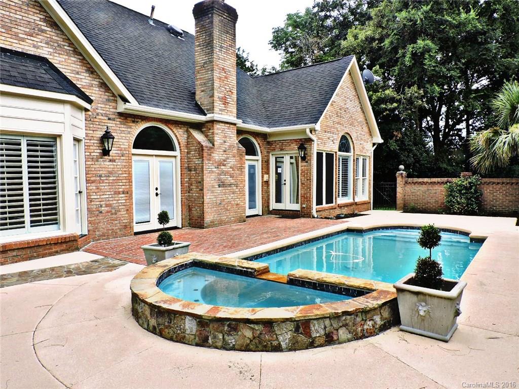 Cameron Wood - Residential