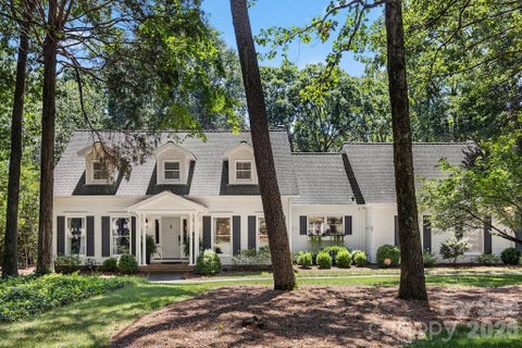 Photo of 4234 Rotunda Road, Charlotte, NC 28226 (MLS # 4419685)