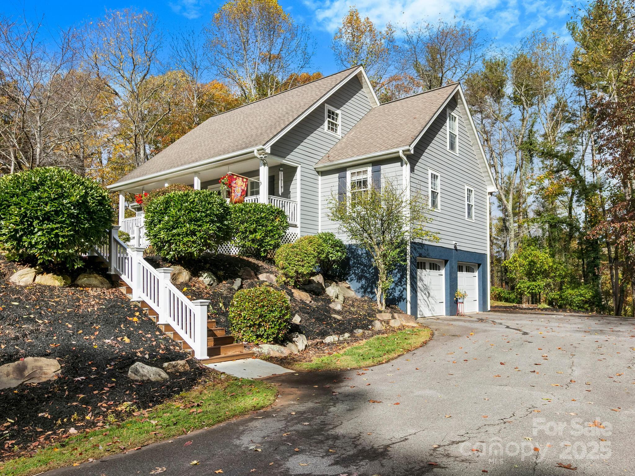 8 Alexander Chapel Drive