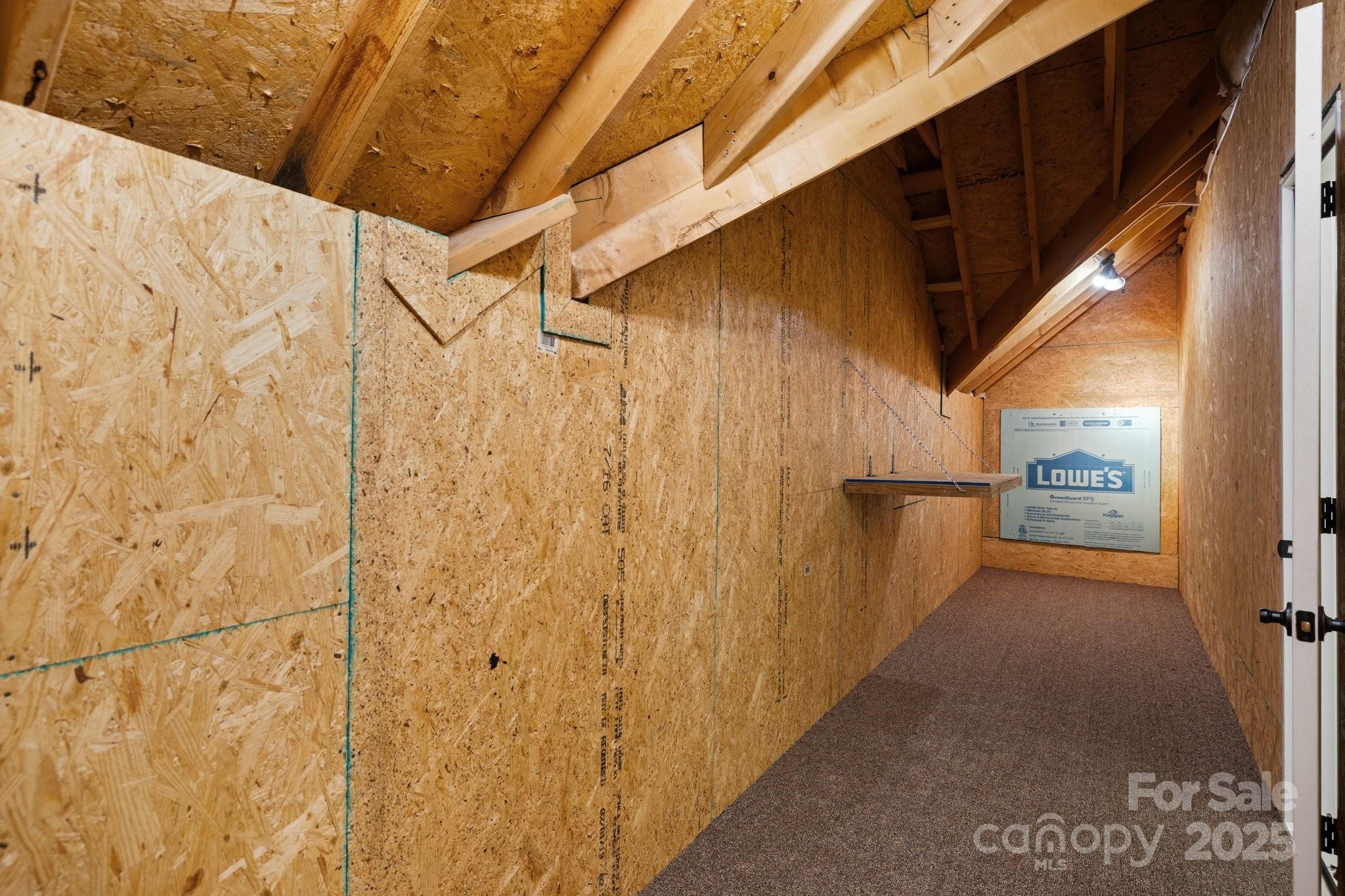 LAUREL CREEK - Residential